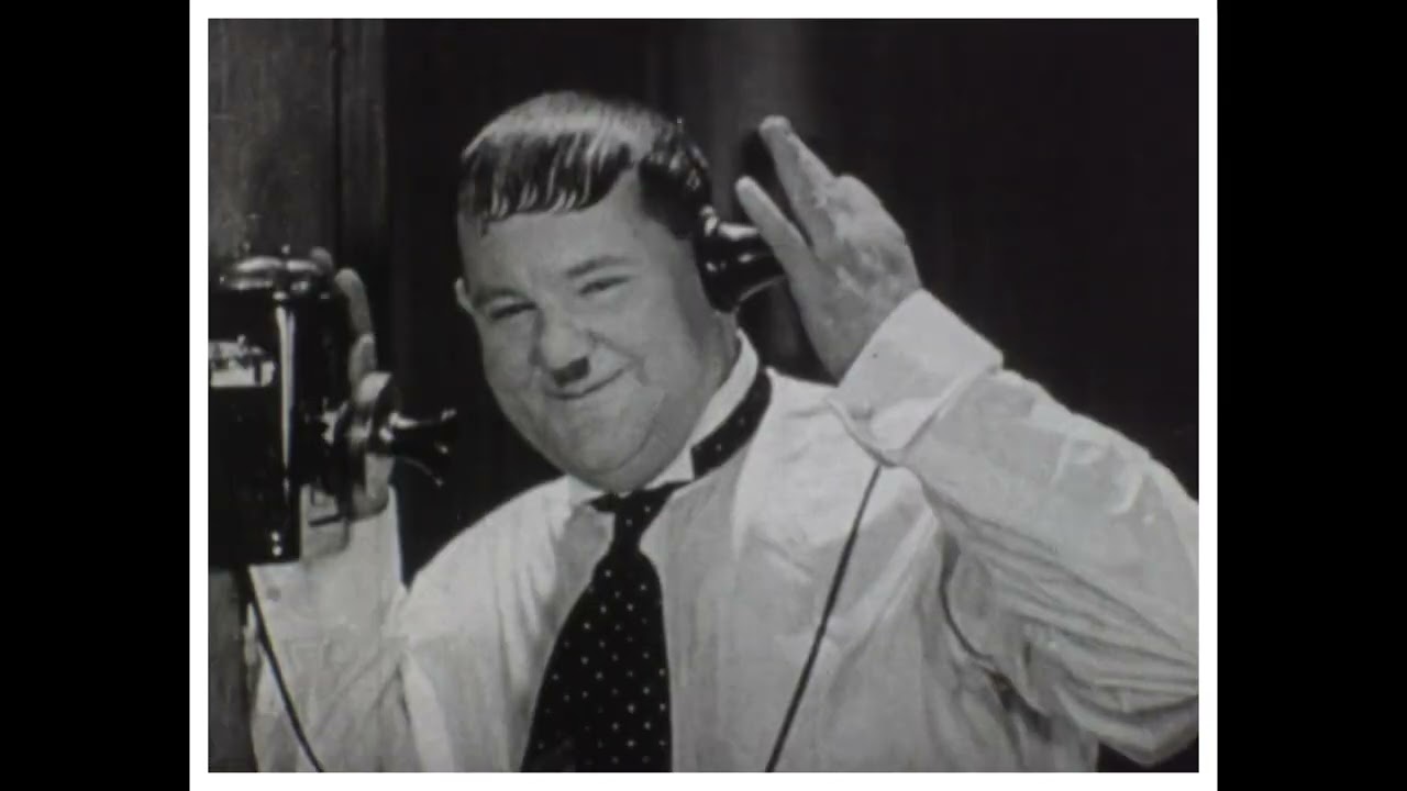 1934 Going Bye-Bye! - Laurel & Hardy