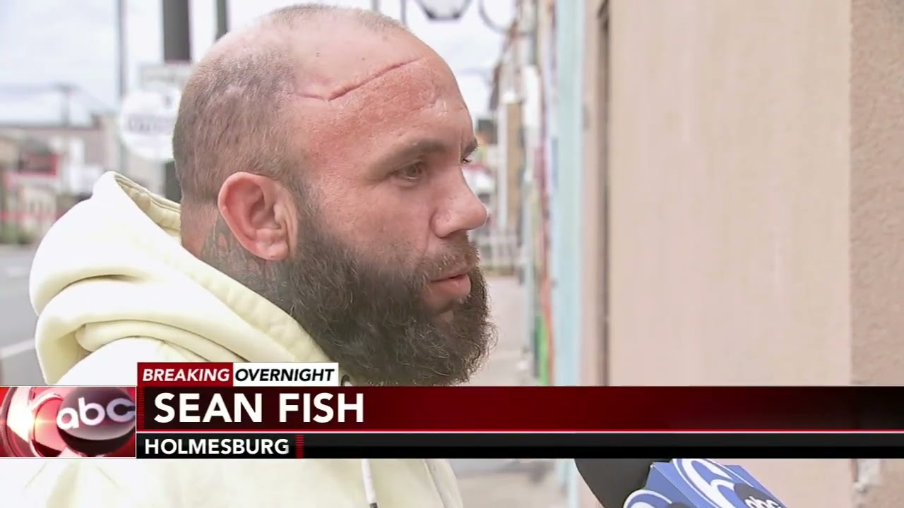 2 Philadelphia police officers shot in Holmesburg; suspect also shot
