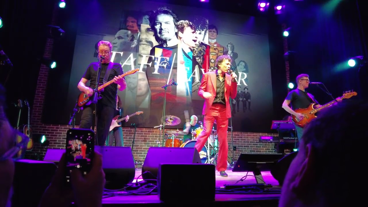 Smug - Steve Taylor and Some Band 
