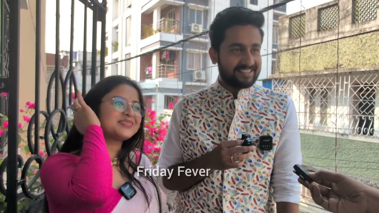 প্রেমের মরশুম! সরস্বতী পুজোয় স্ত্রী দিশার সঙ্গে ঋত্বিক | Writtick Mukherjee| Disa Mukherjee|
