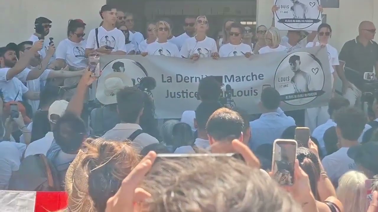 Justice for Louis! 💔