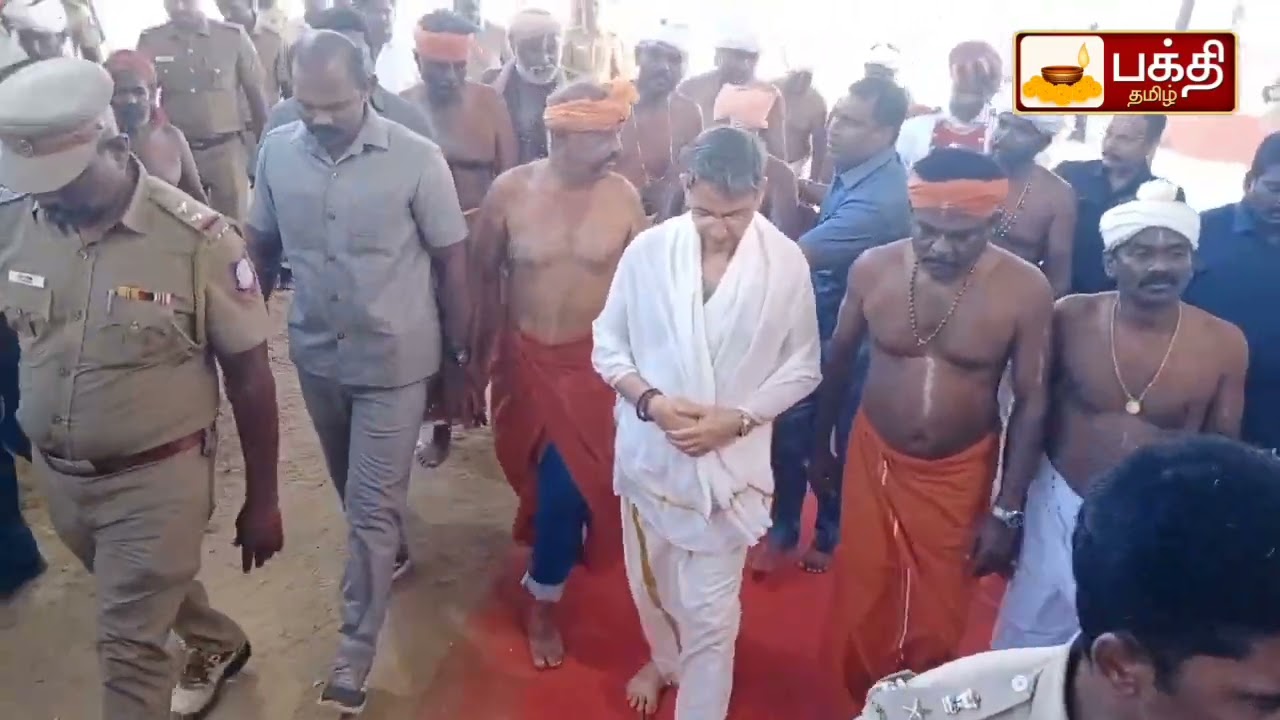 தமிழக ஆளுநர் ஆர்.என்.ரவி திருச்செந்தூர் அய்யா வைகுண்டர் அவதாரப்பதயில் சாமி தரிசனம்