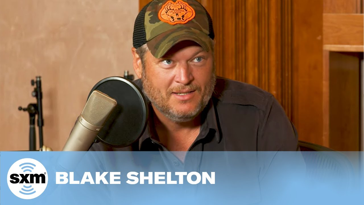 Carson Daly Made Blake Shelton & Gwen Write Original Wedding Vows | SiriusXM