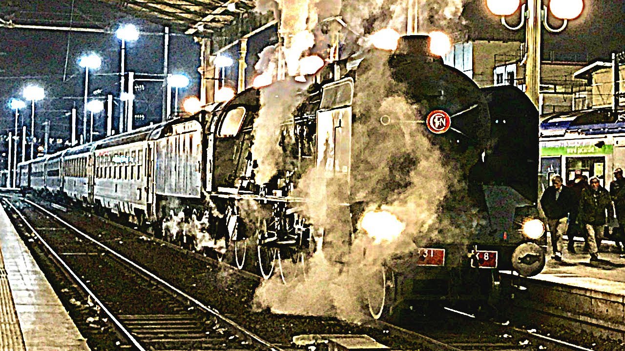SNCF, Locomotive à vapeur 231k8 assurant le Train du Coquelicot à Paris Gare du Nord