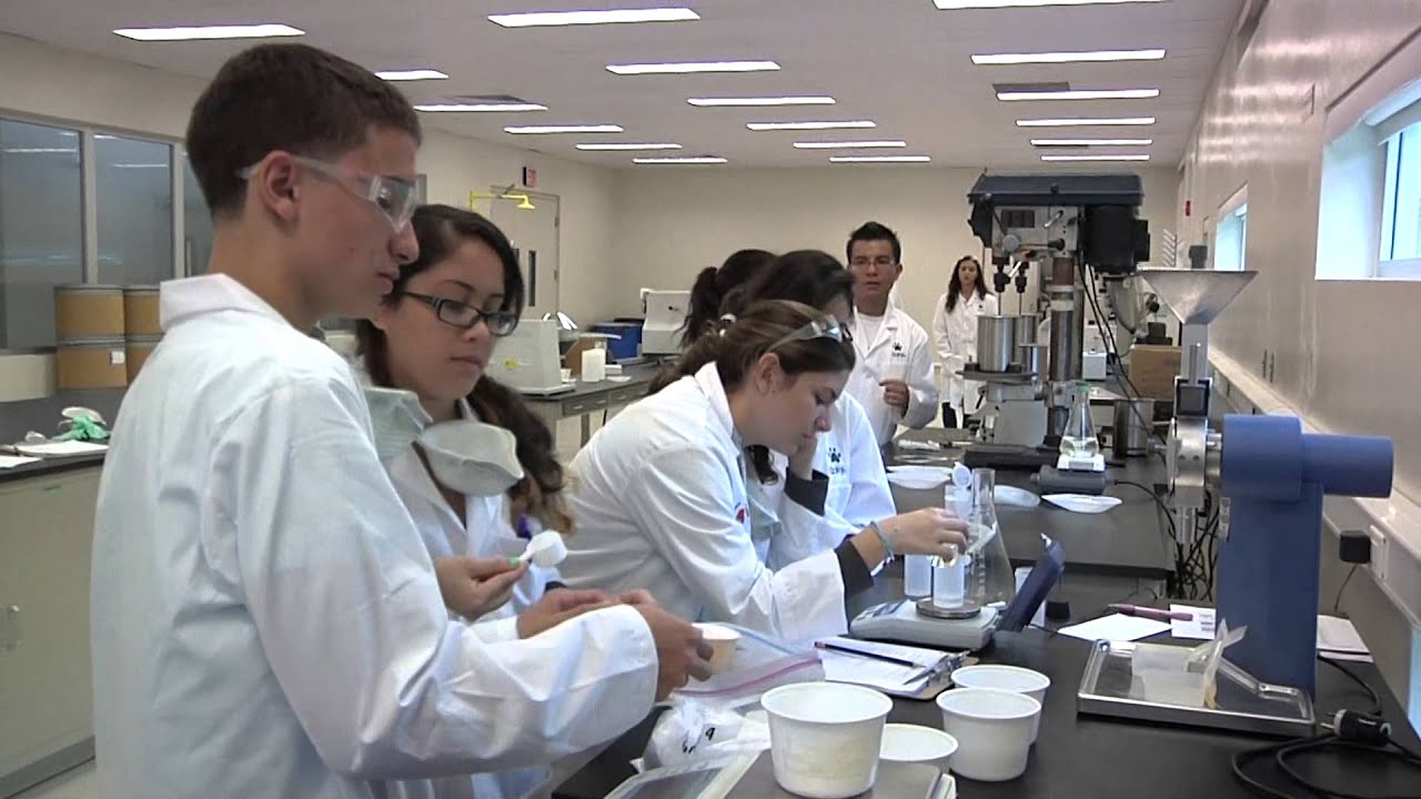 Un verano de Ingeniería Farmaceútica en el RUM