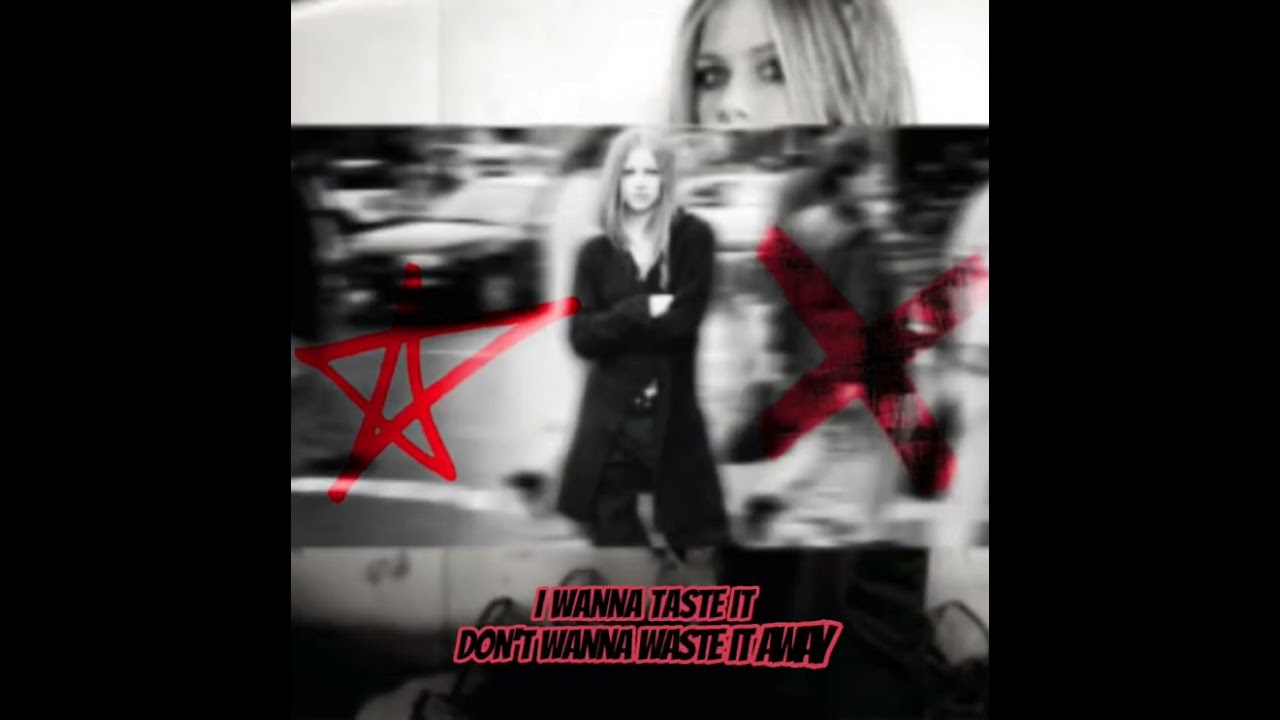 Avril Lavigne - Anything But Ordinary/How Does It Feel (Mashup)