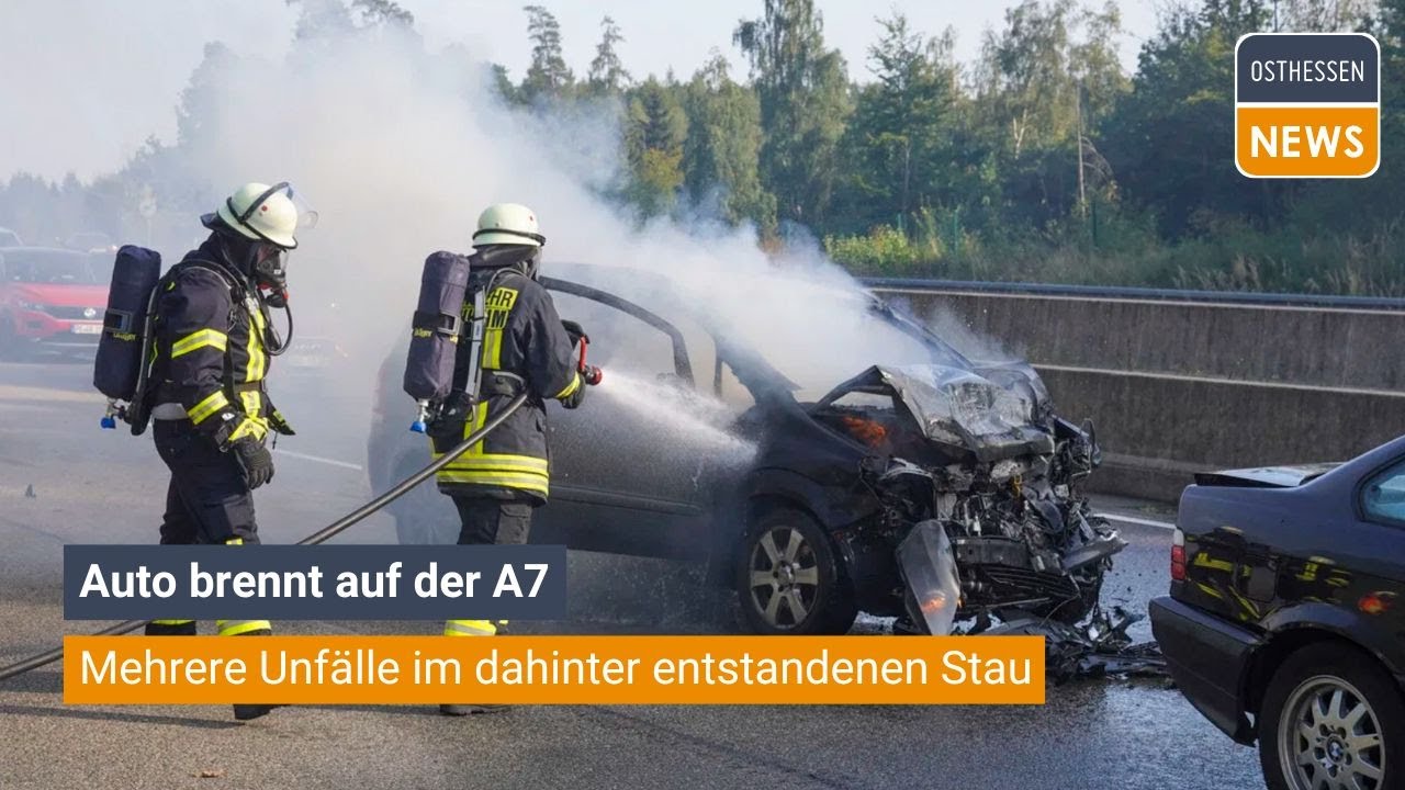 Aufregung auf der A7: Auto brennt nach Unfall