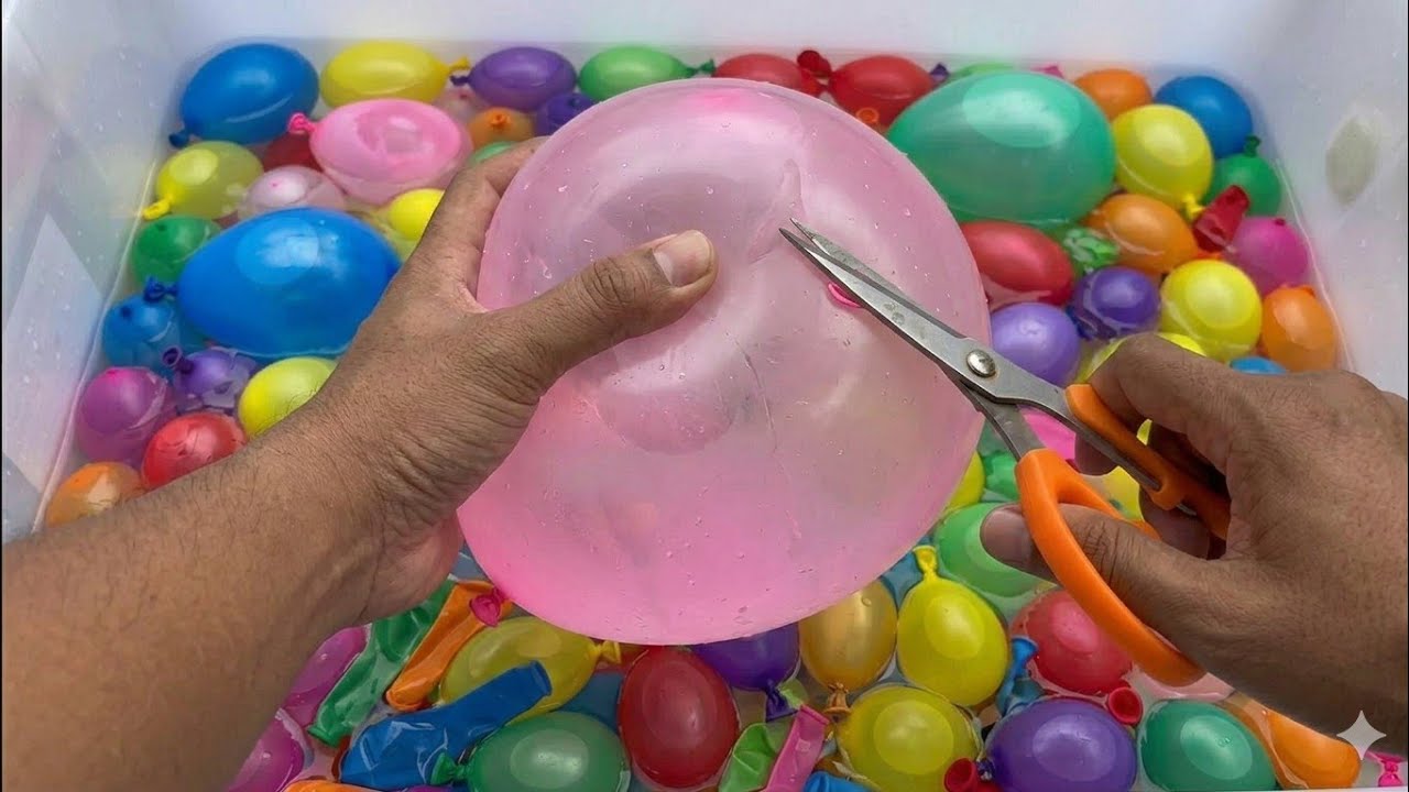 🔥 YOU WON'T BELIEVE What Happens When I Cut These Colorful Water Balloons! 💧 ASMR