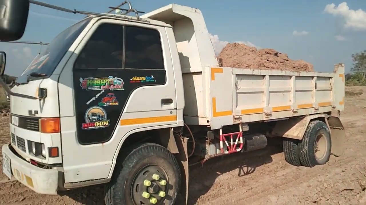 มาดูกันว่า ISUZU กับ HINOอันไหนดันดีกว่ากัน#dumtruck