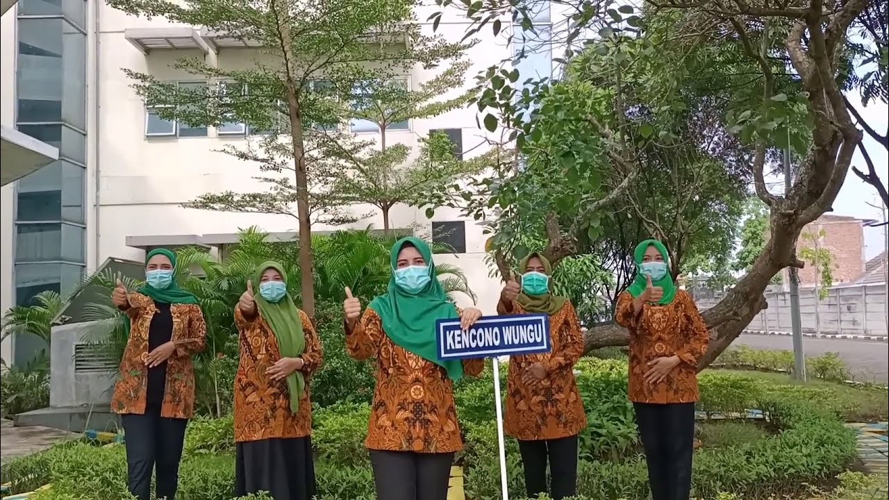 Yuk Elyka Yuni Nurdiasari | Ruang Kencono Wungu