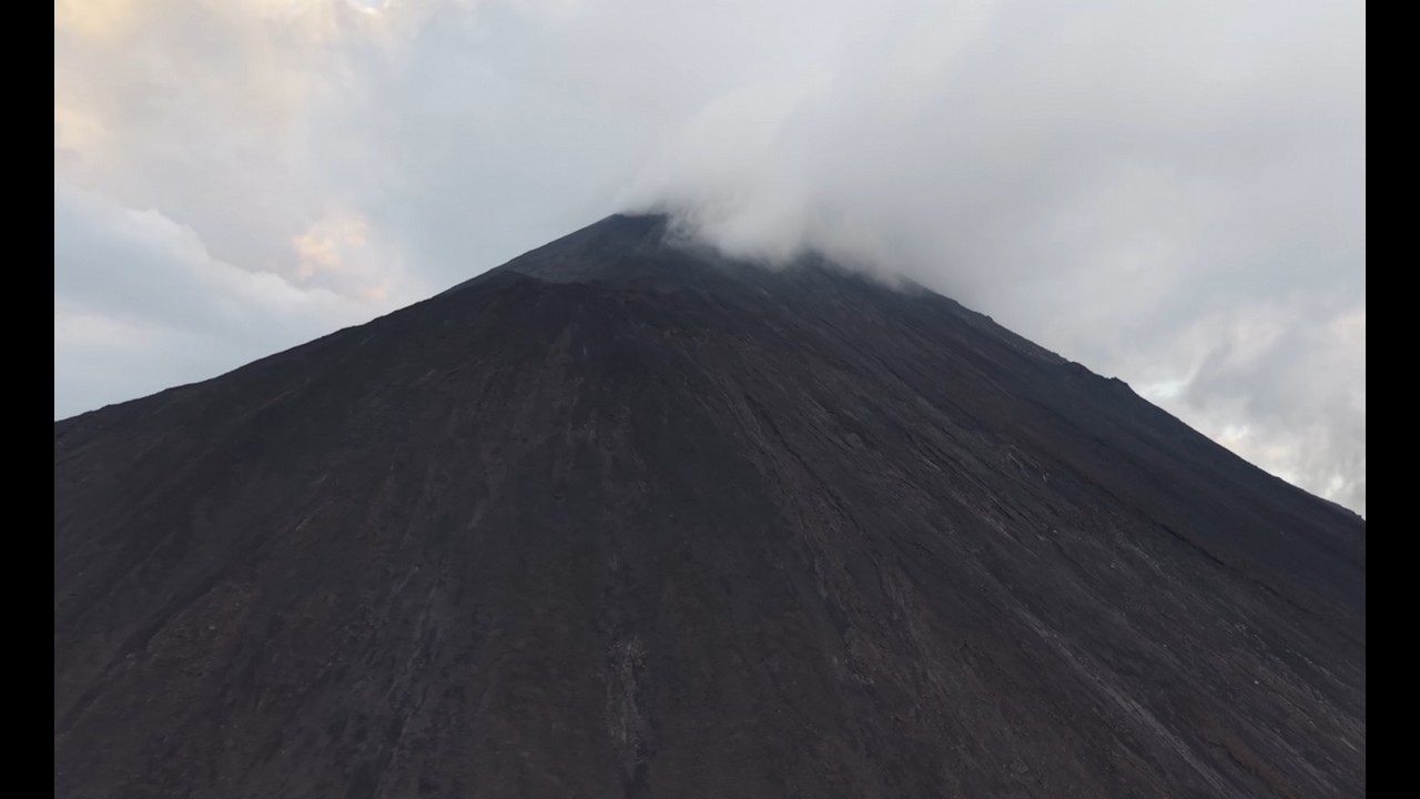 Pacaya Volcano, Guatemala 🇬🇹 | Continuous Drone Flight