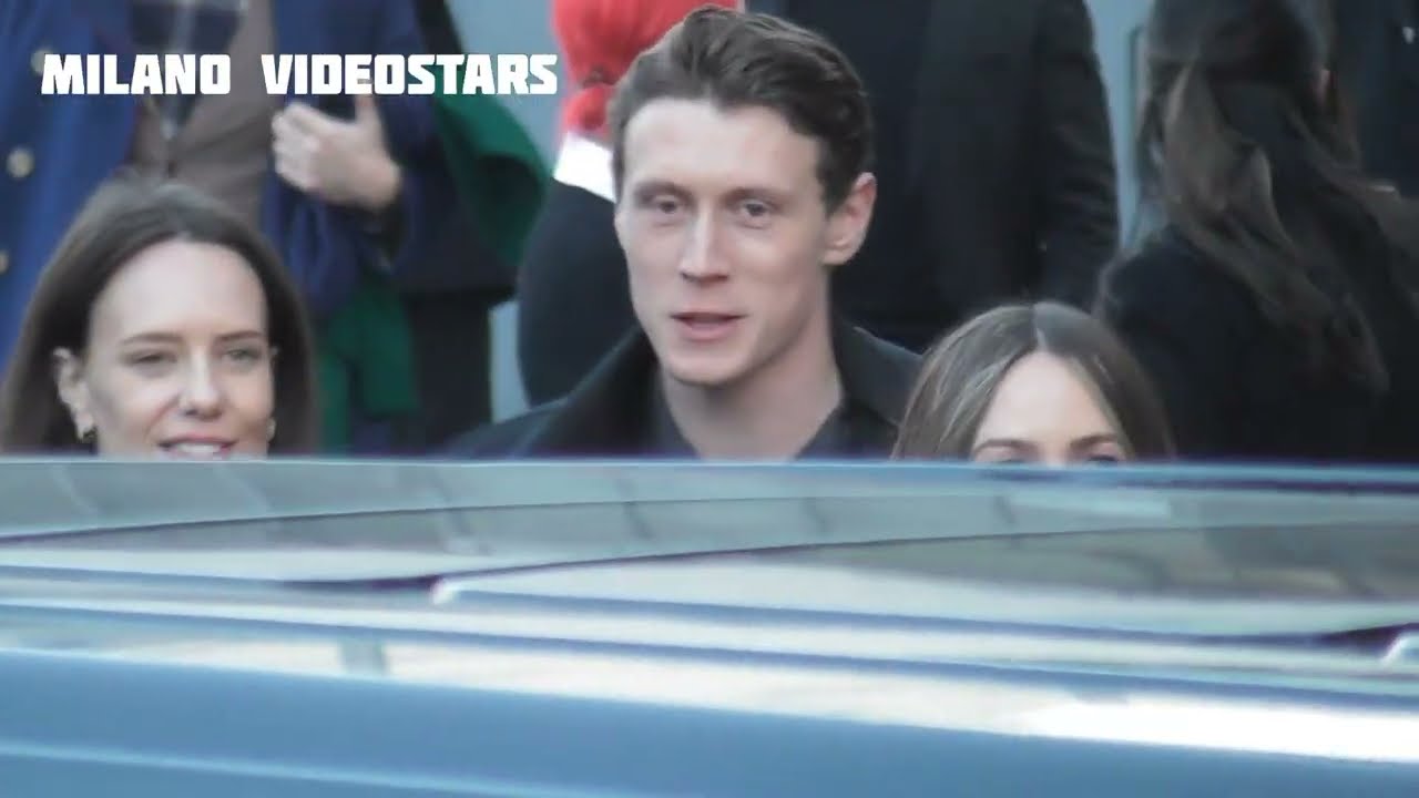 George MacKay @ Milan Fashion Week 12 january 2024 show Gucci - Milano