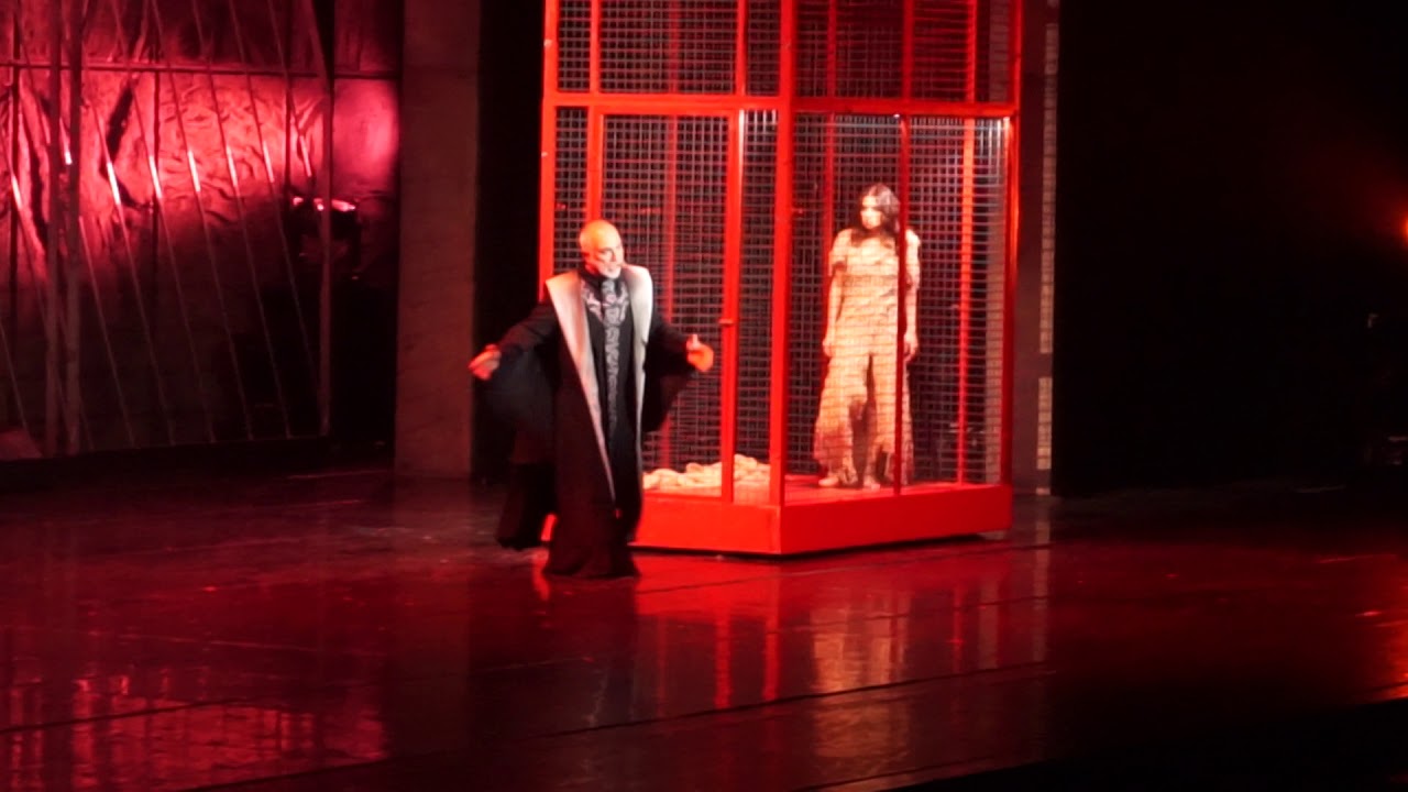 NDDP. Acte 2 - Visite de Frollo à Esméralda / Un matin tu dansais @ Saint Petersburg. 23.04.2018