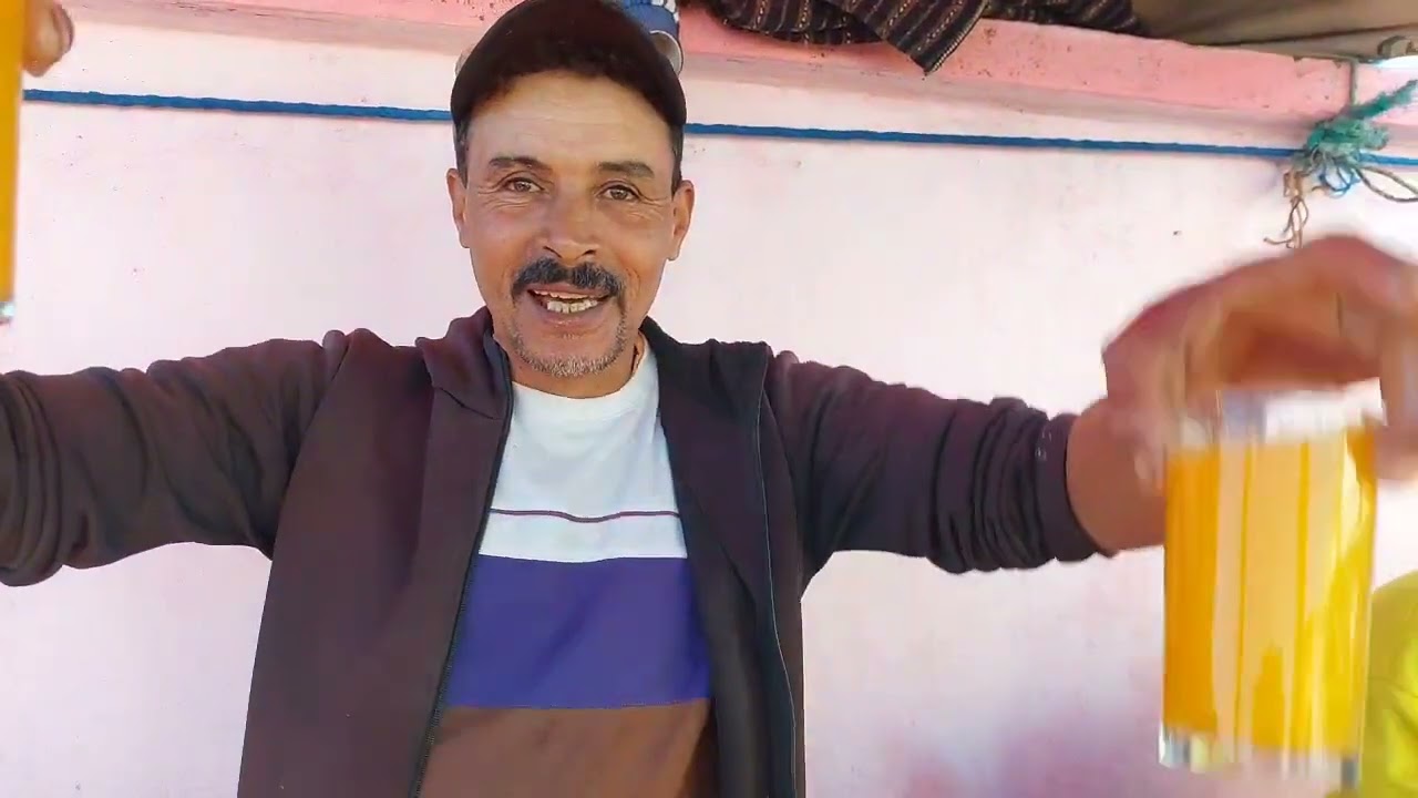 مباشرة من السوق الاسبوعي حد حرارة جولة خفيفة بعد نزول امطار الخير ...