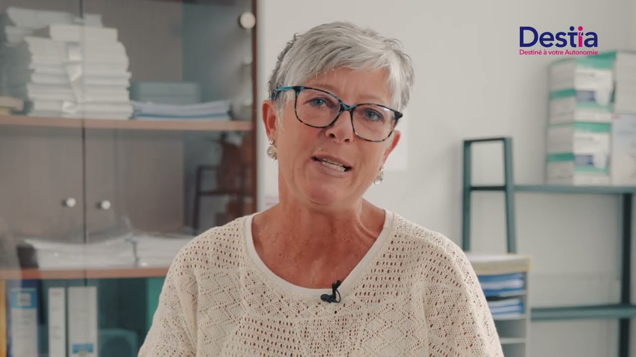 [Portraits de nos talents]  Découvrez Béatrice, auxiliaire de vie chez Destia depuis 6 ans ✨