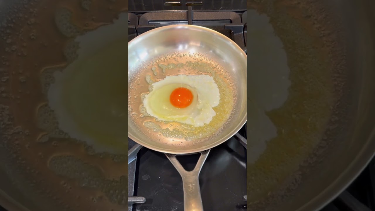 How To Cook Eggs on Stainless Steel 🍳