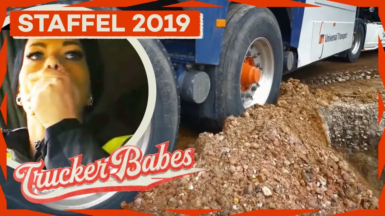 Tückisches Baustellengelände: Hat Mona sich festgefahren? | Trucker Babes | Kabel Eins