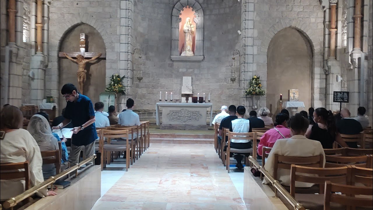 EUCHARISTIC CELEBRATION LIVE @ NOTRE DAME 🫂💞🌹💞✝️🕊️