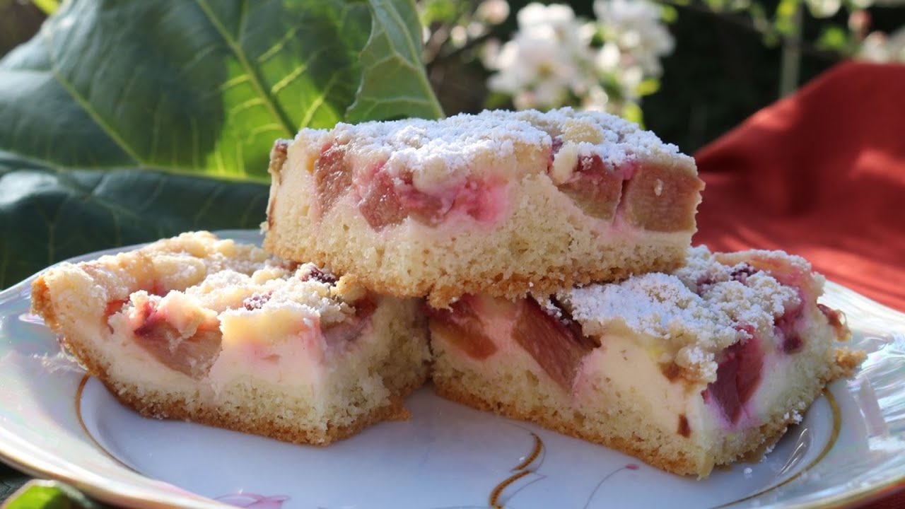 Самый вкусный и нежный рецепт Пирога с ревенем и творожной начинки