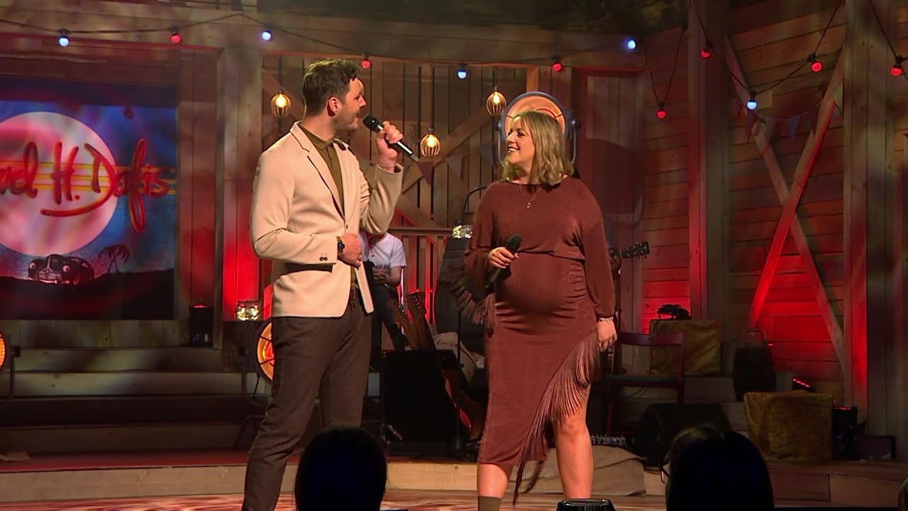 Lisa Angharad a Rhys Gwynfor - Ti