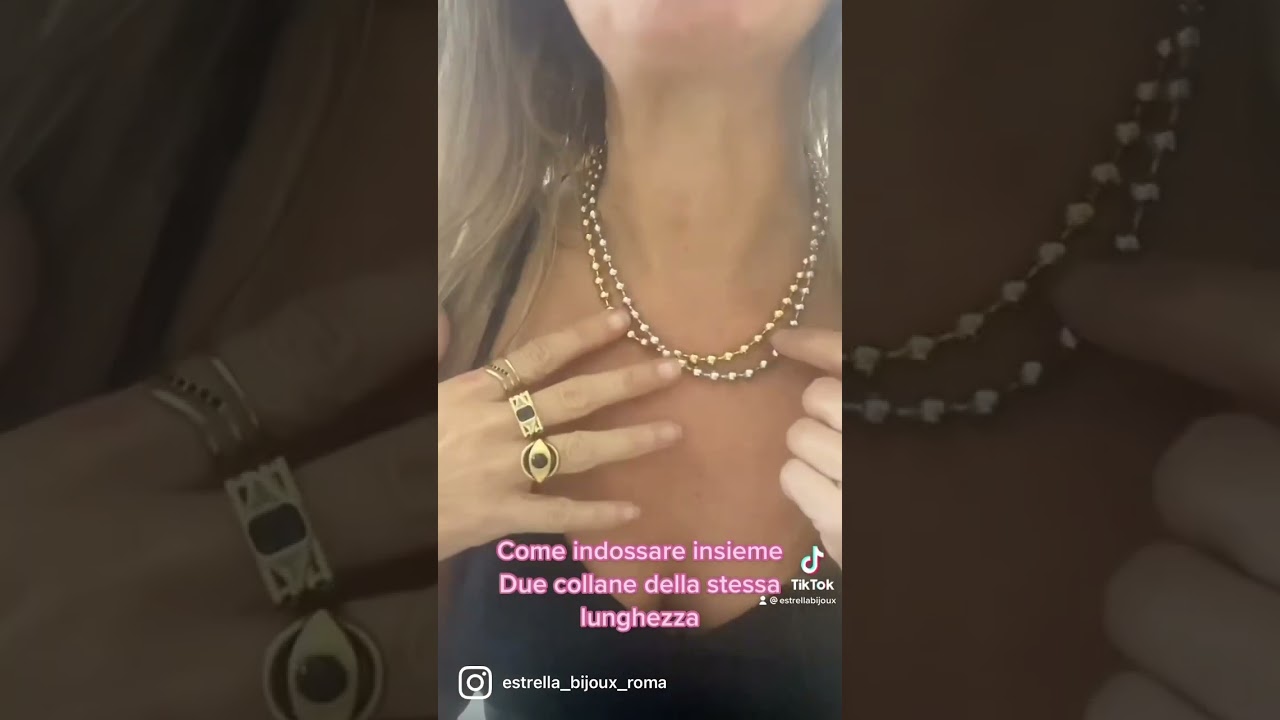 Come indossare insieme due collane della stessa lunghezza