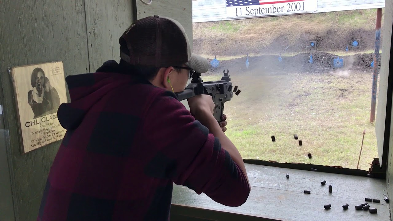33 round Kriss Vector mag dump