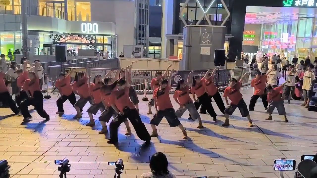MEOVV - ‘HANDS UP’ MITO natsu FES２０２５年８月３日　まっちゃんとゆかいななかまたち
