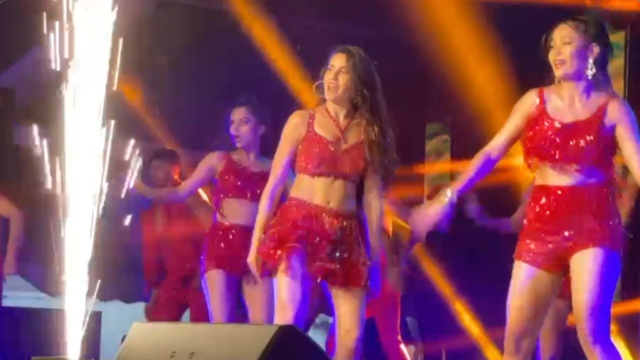 Nora Fatehi - Mauritius Long Beach Resort - Live Performance
