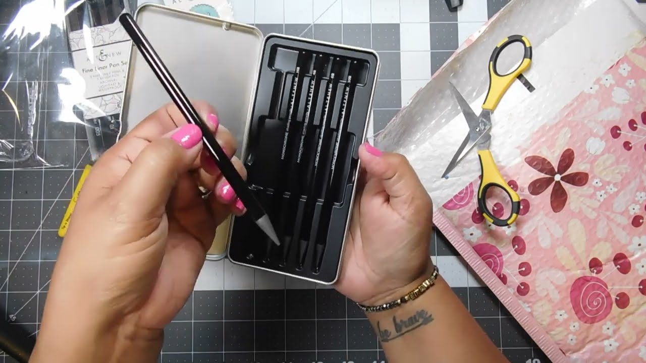 ALTENEW Crafty Mystery Bag X unboxing