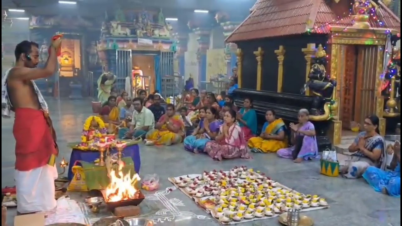 மங்களநாதர் ஆலயம் காசிவிஸ்வநாதர்விசாலாட்சி அம்பாள்கார்த்திகைசோமவாரம்சங்கு பூஜைமிகசிறப்பாகநடைபெற்றது