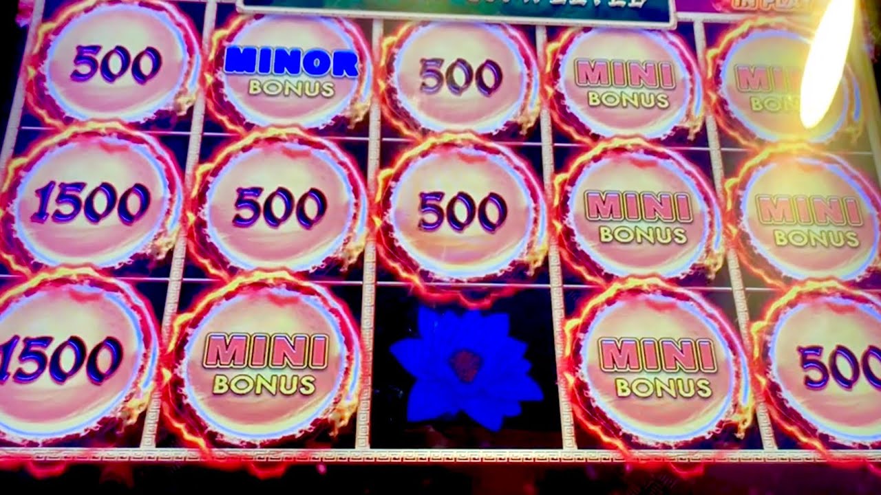 DRAGON LINK HAPPY & PROSPEROUS “MINIONS” #slotman #casino #jackpot #win 