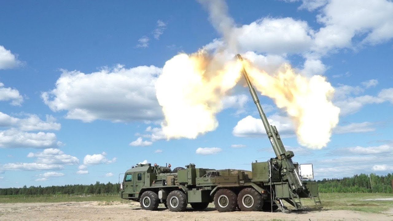 Russia's New 152mm Malva Self Propelled Howitzer Now In Active Service In Ukraine!