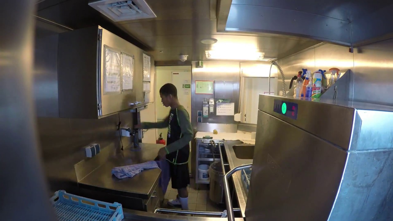 Regular lunch hours at sea