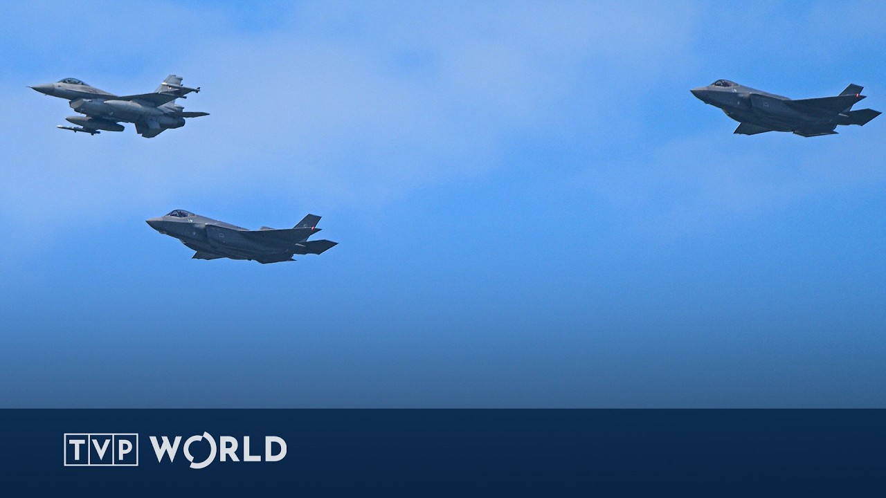 F‑35 fighter jets strengthen Polish skies | Midday Report