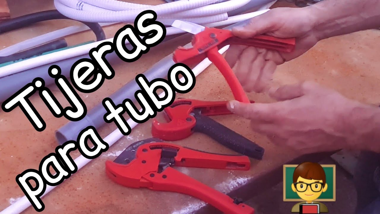 👨🏻‍🔧✂️Cortando tuberías con 3 tijeras🙃.#fontanería_básica