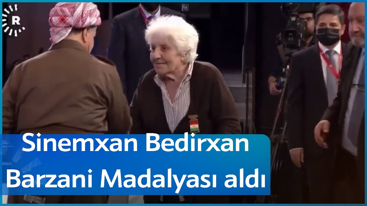 Başkan Mesud Barzani Celadet Ali Bedirxan'ın kızı Sinemxan Bedirxan'a Barzani Madalyası takdim etti