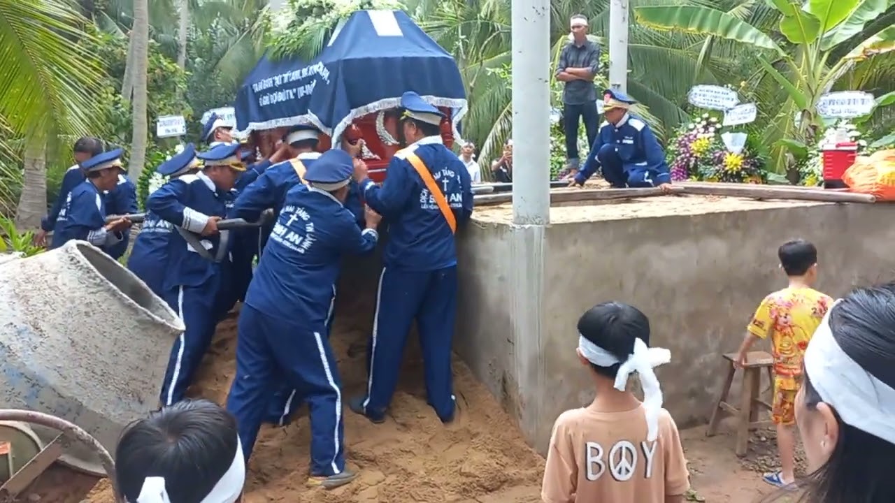 15 tháng 8, 2025