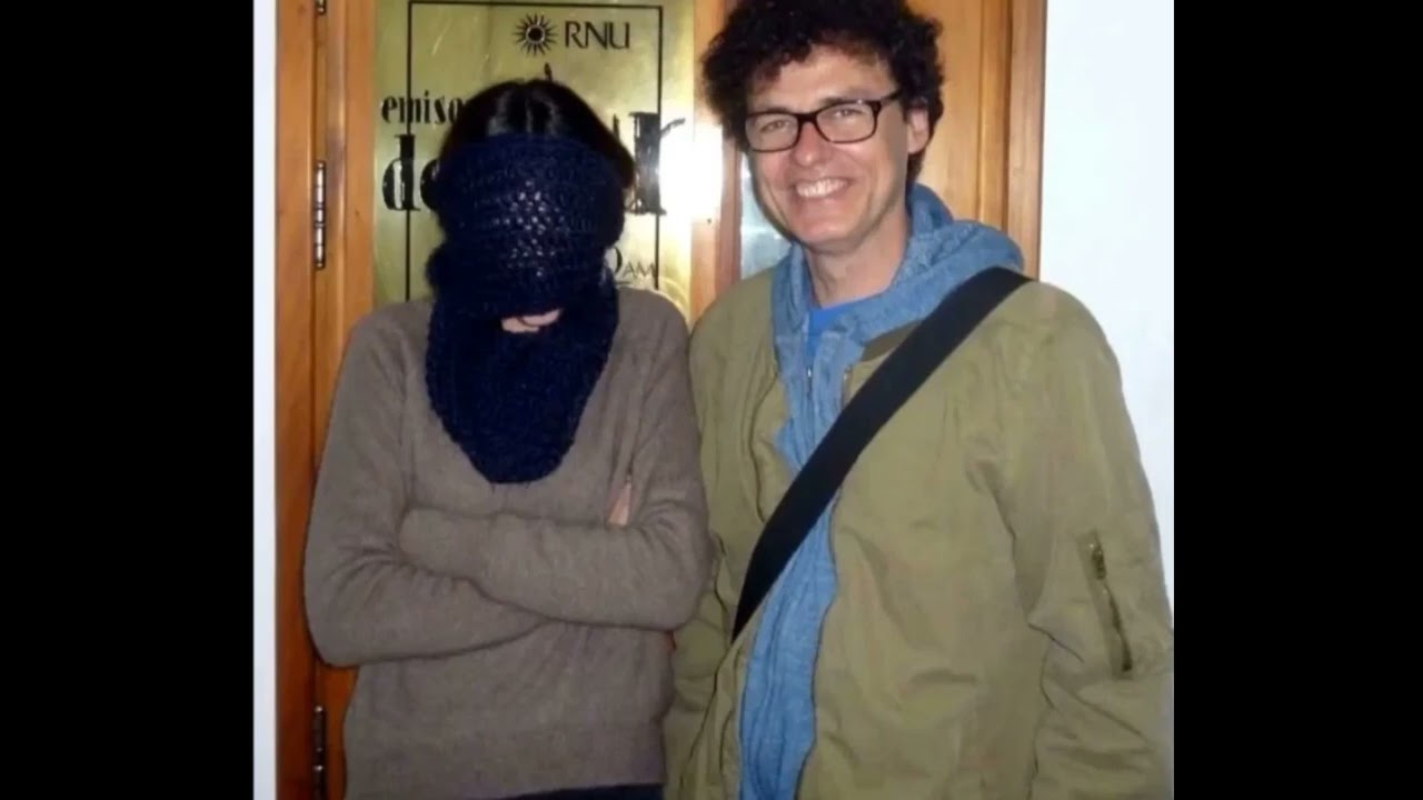 Momento Riki Musso siendo Padre