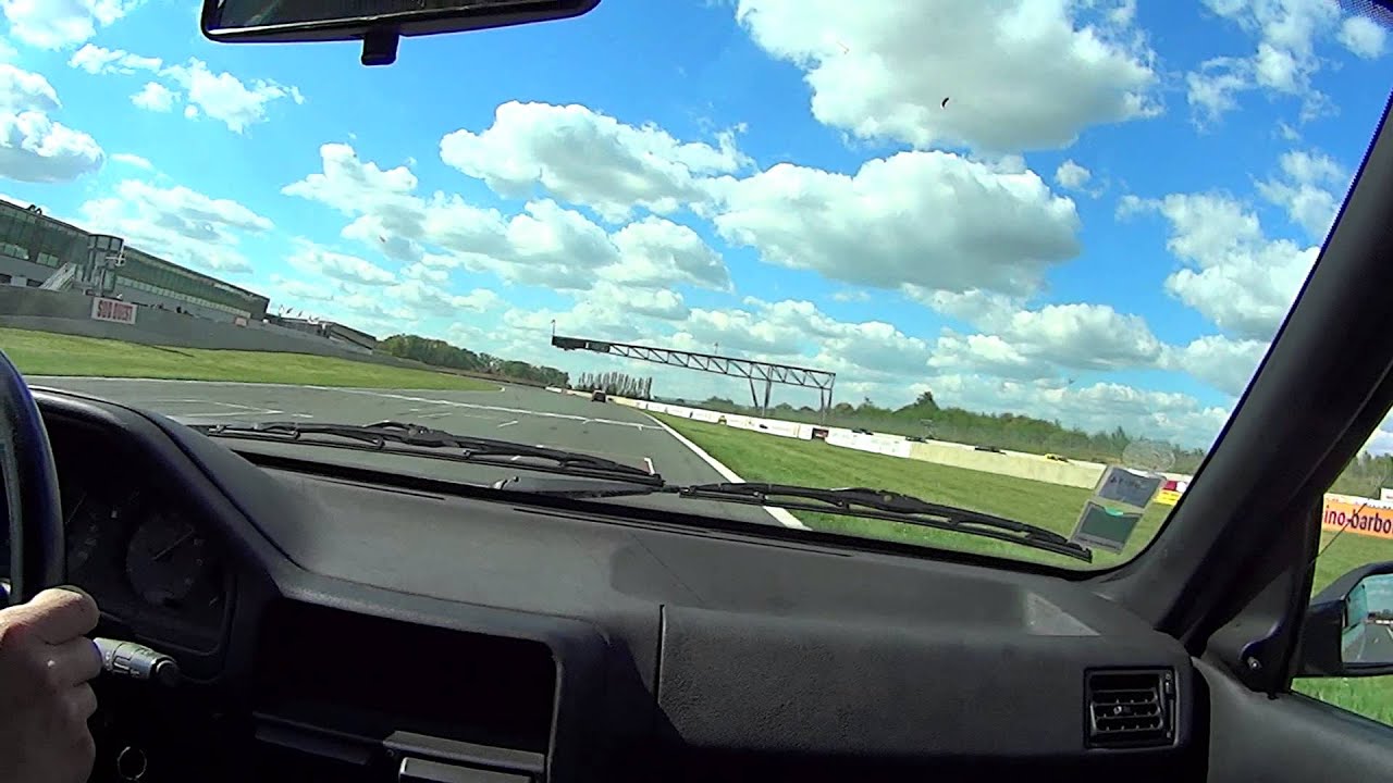 106 XSI a Nogaro 20/04/13