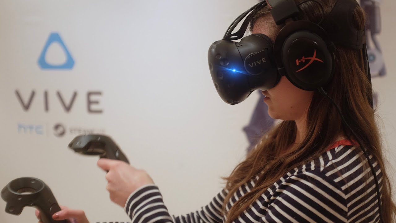 The HTC Vive has a front-facing camera — CES 2016