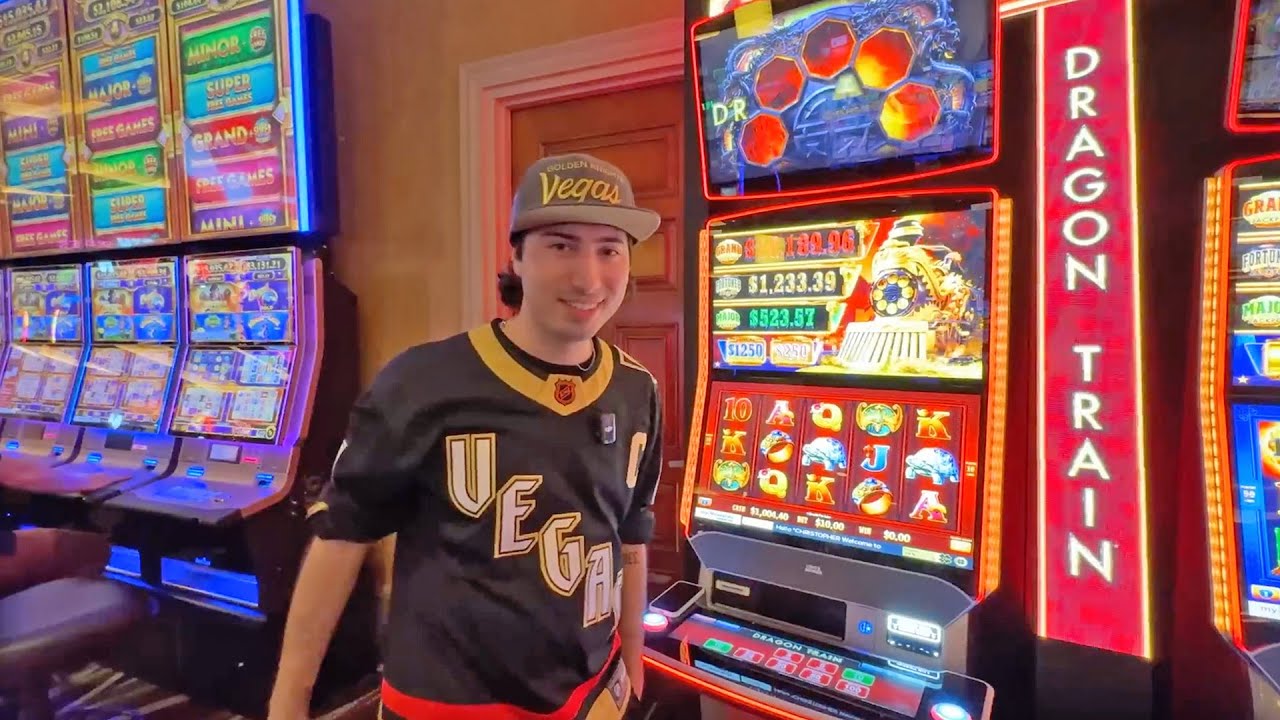 This Is Vegas&rsquo; MOST Popular Slot Machine Right Now!