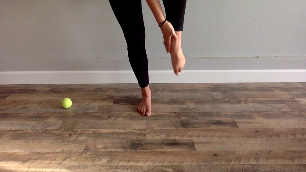 Proper Alignment of Feet for Dancers