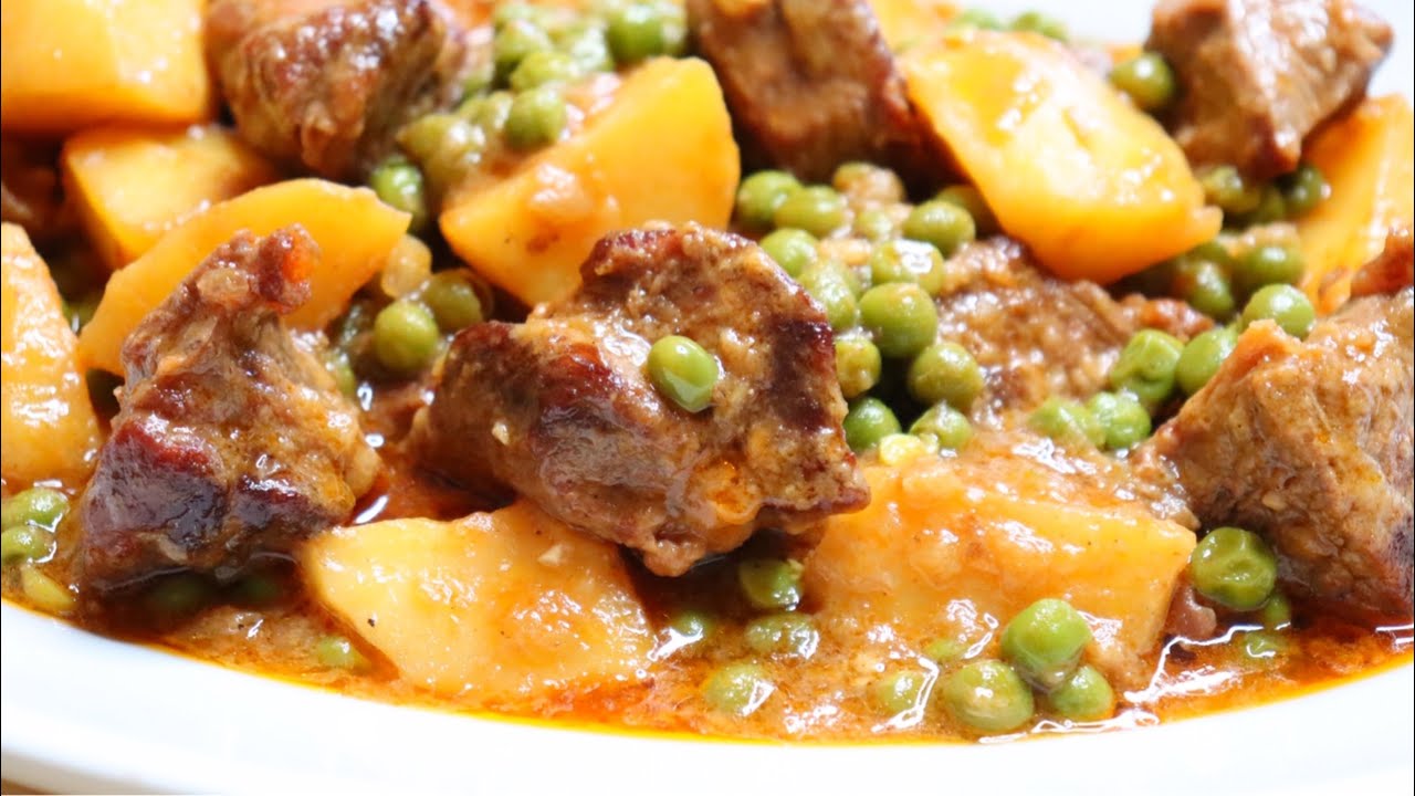 BEEF STEW WITH PEAS AND POTATOES - EASY BEEF STEW - HEARTY MEAL