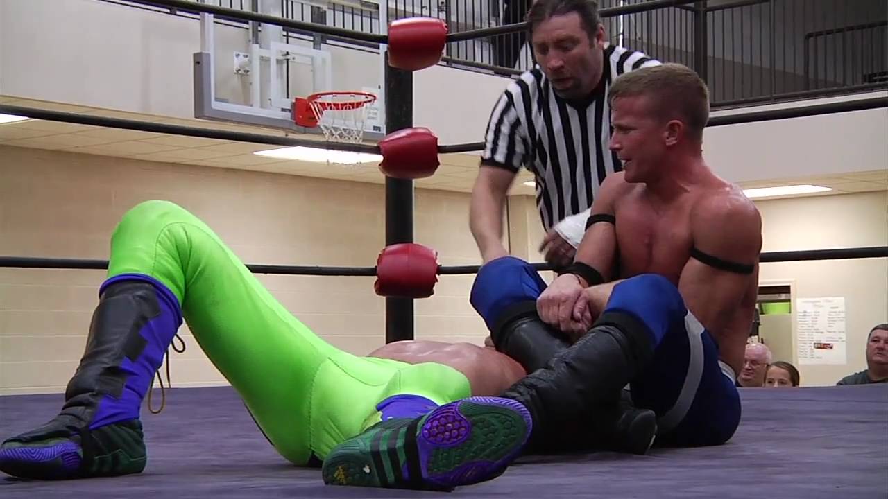 GCW - Mean Mike Posey vs Inhuman Fly (HD)