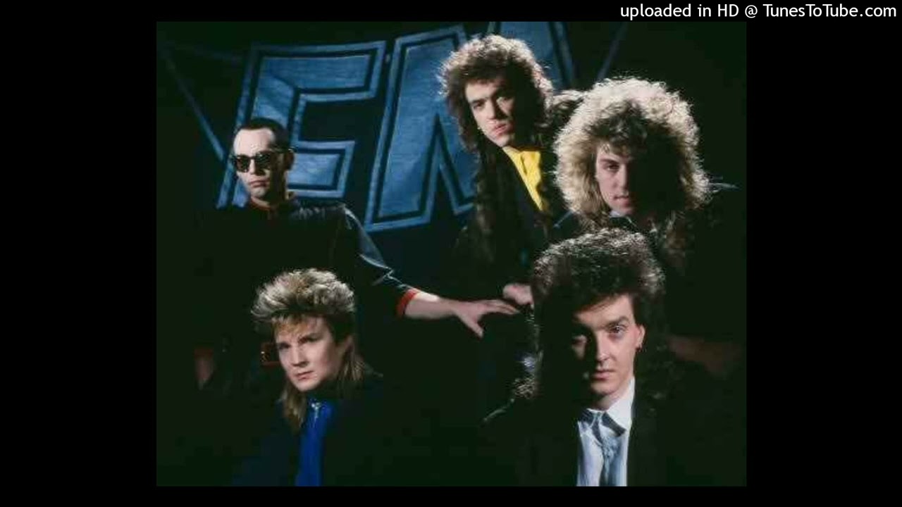 fm Dangerous live at the (BBC)