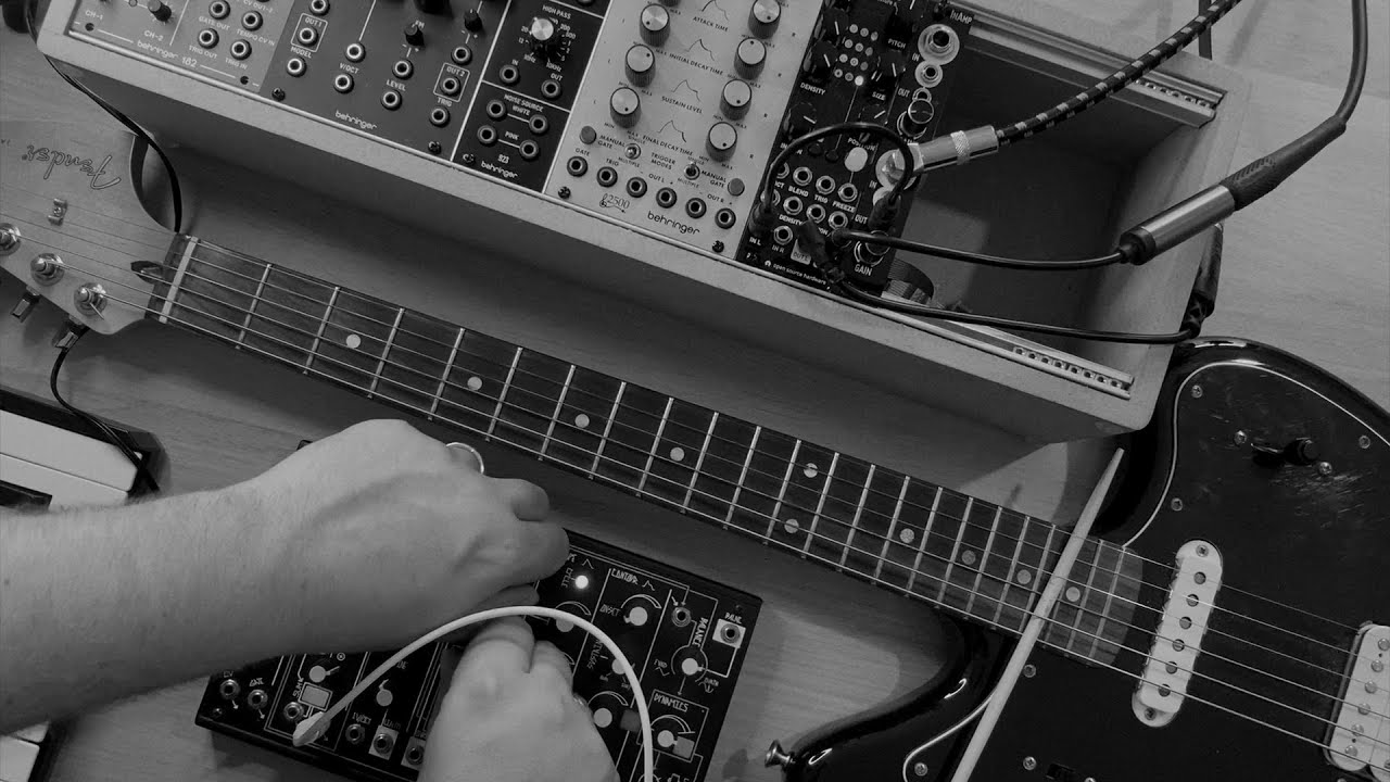 improvisation for prepared guitar and modular synths || chelidon frame
