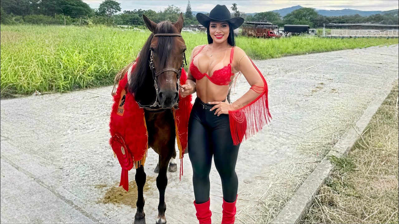 Colombian Beauties Riding Wild Horses 4K🇨🇴