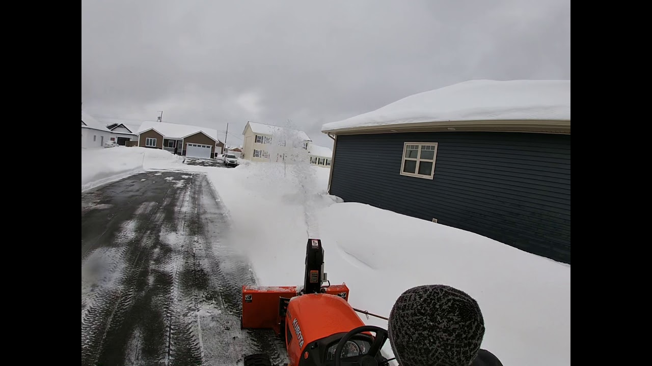 Kubota BX1880 & BX2816 VS wet snow! Can it handle it?