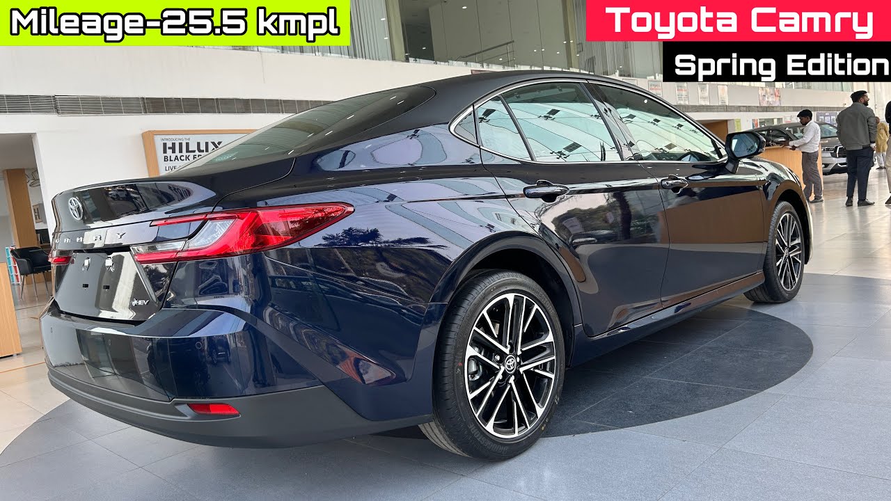 Toyota Camry Spring Edition 2026 | Hybrid Mileage 25.5 KMPL Price, Features, Interior Review