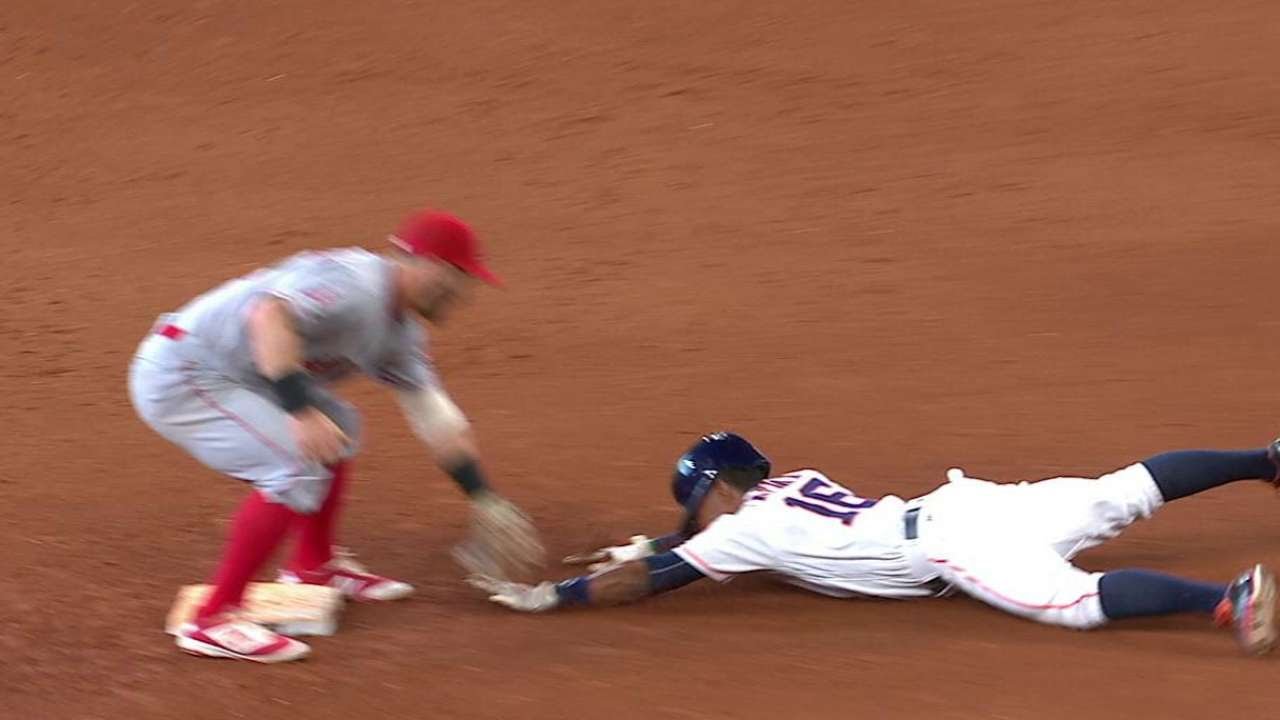 LAA@HOU: Bandy's strong throw retires Kemp